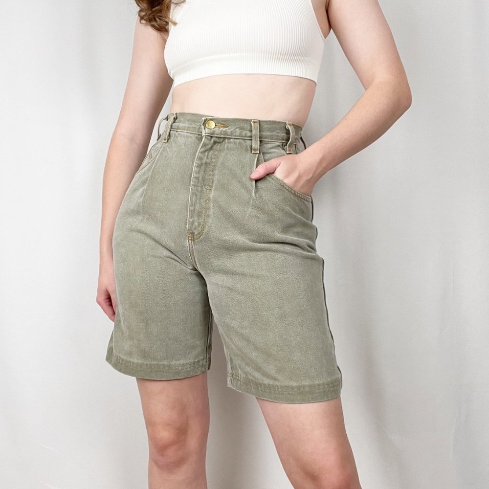 Vintage Ultra High Rise Sage Green Rigid Wedgie Denim Pleated Long Jean Shorts - Picture 4 of 8